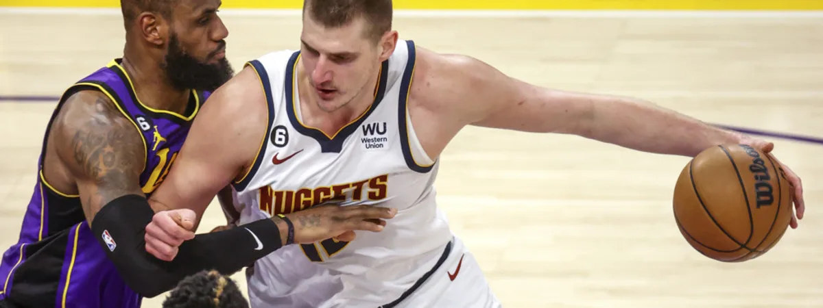 曼城都面临 曼城都面临